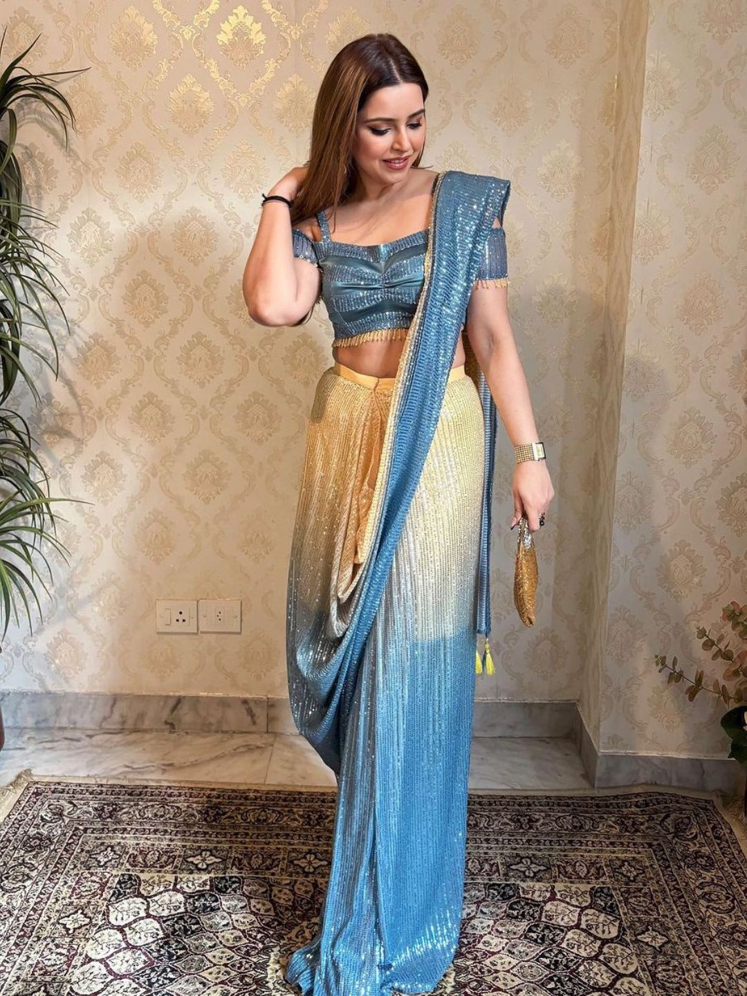 Dual Tone Pre Draped Saree